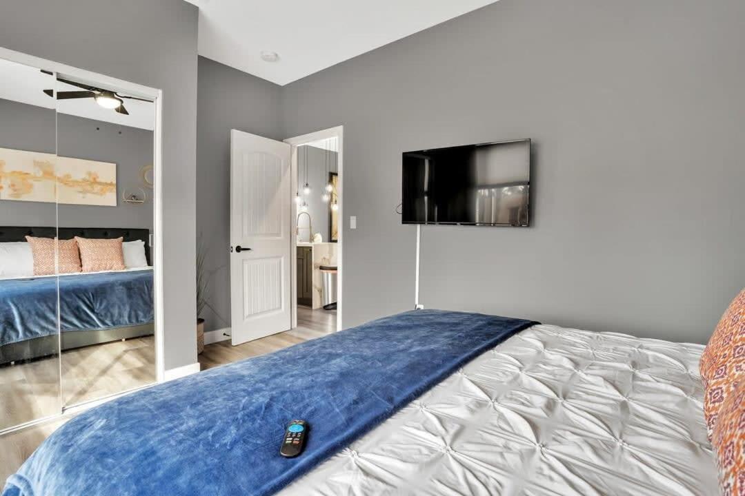 Professionals-Restaurants-Fastwifi-A C-Desk- Pets Apartment San Diego Exterior foto